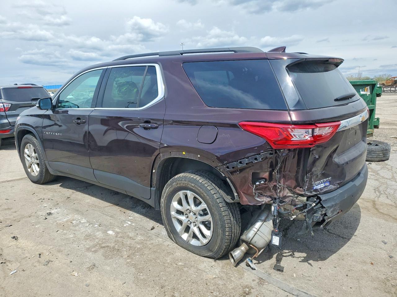 2020 Chevrolet Traverse Lt - Фото 2