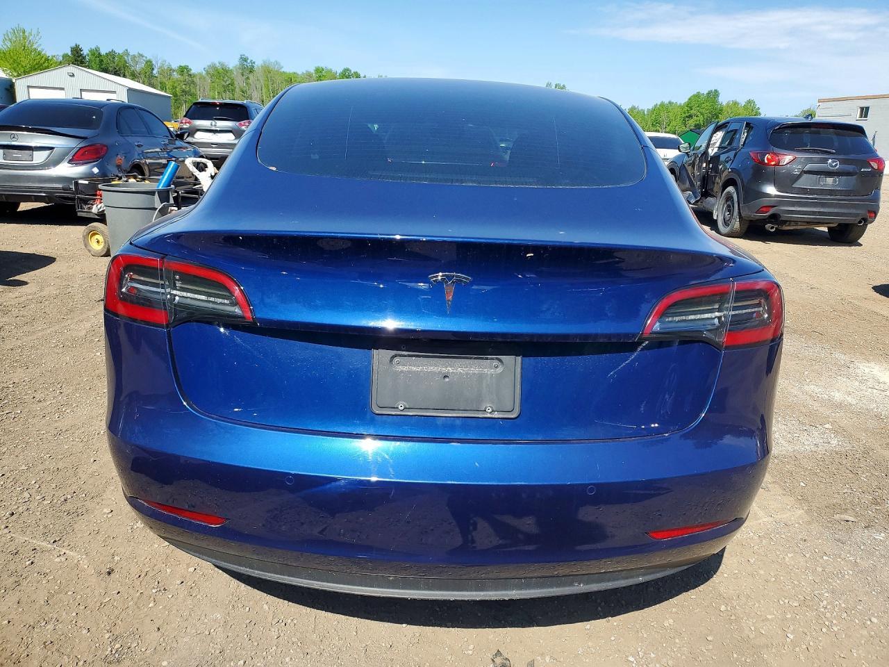 2021 Tesla Model 3 - Фото 6