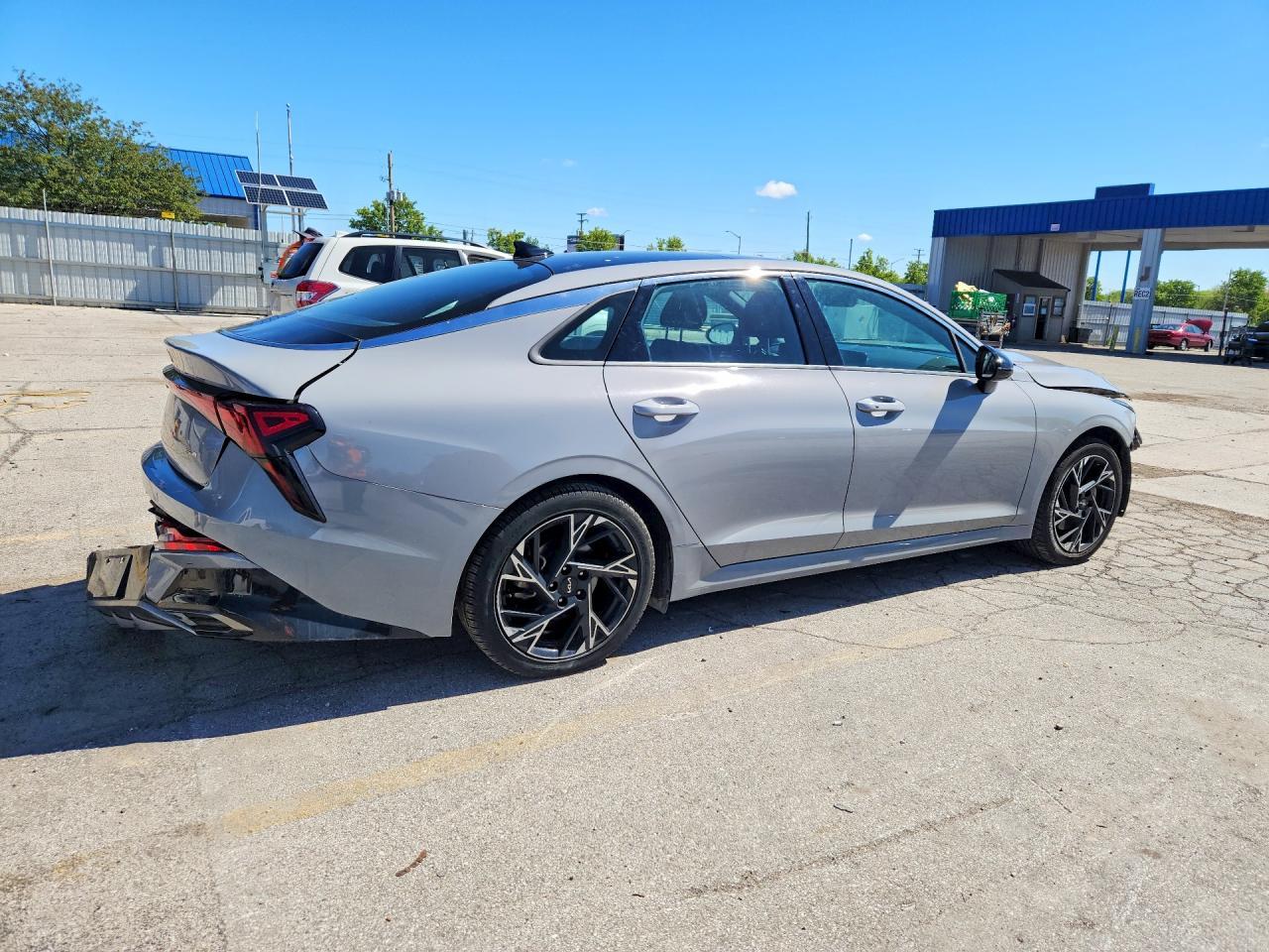 2025 Kia K5 Gt Line - Image 3