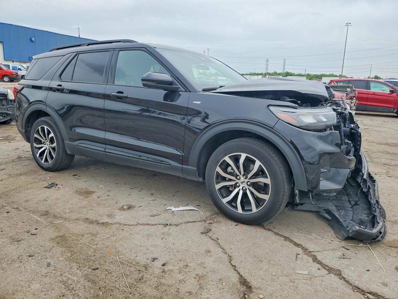 2025 Ford Explorer St-Line - Фото 4