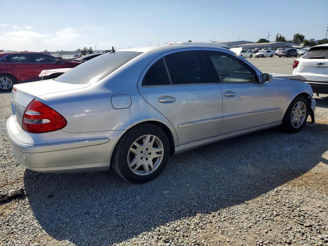2003 Mercedes-Benz E-Class E320 - Image 3
