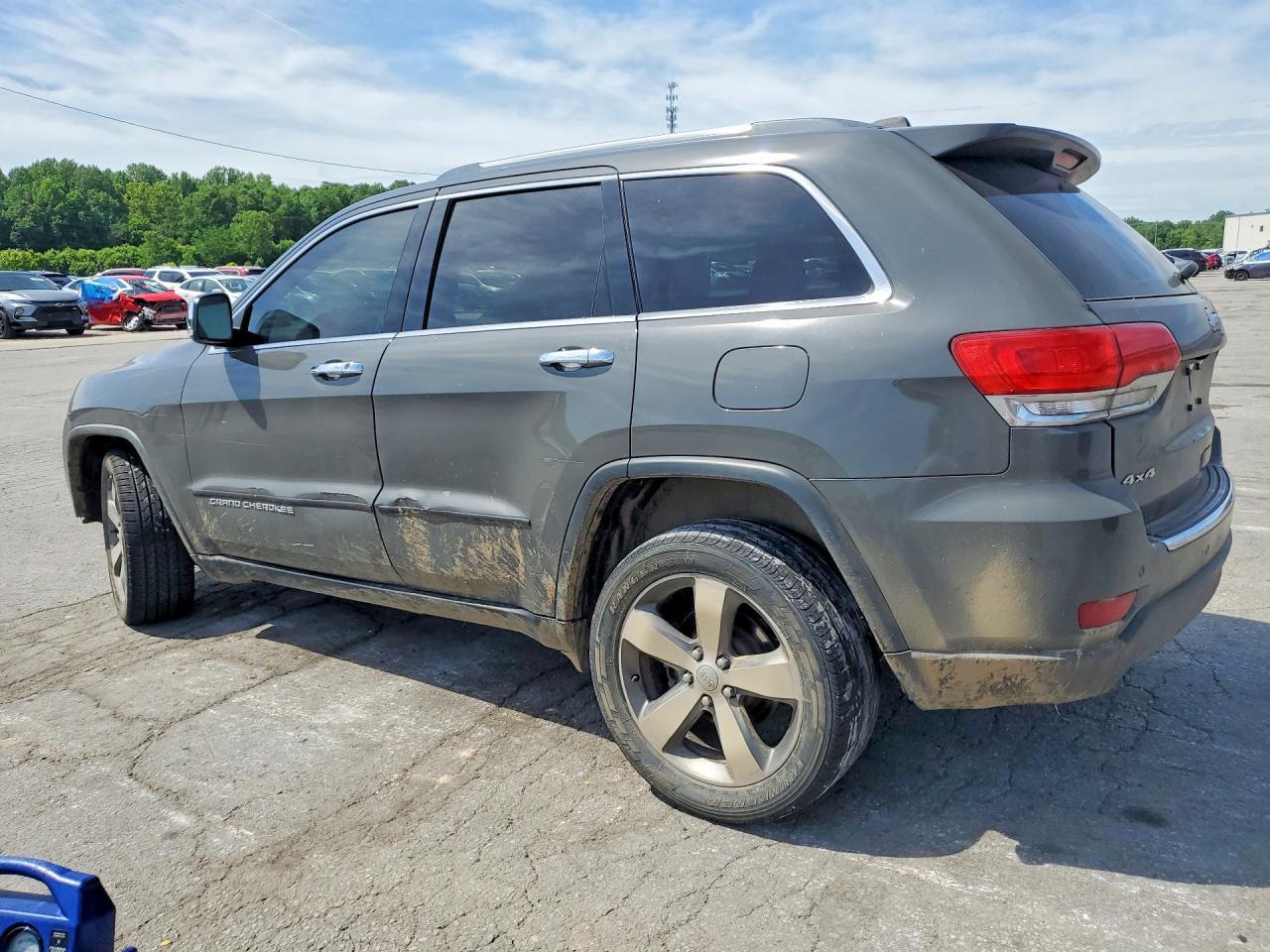 2015 Jeep Grand Cherokee Limited - Image 2