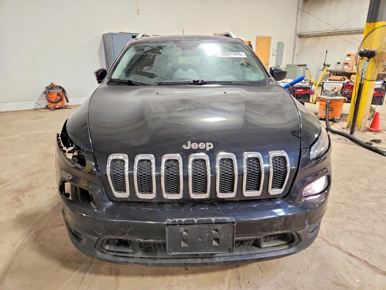2015 Jeep Cherokee Latitude - Фото 5