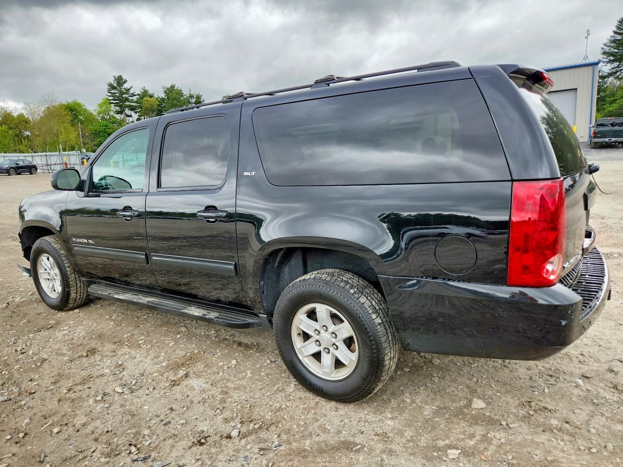2014 GMC Yukon Xl K1500 Slt - Фото 2