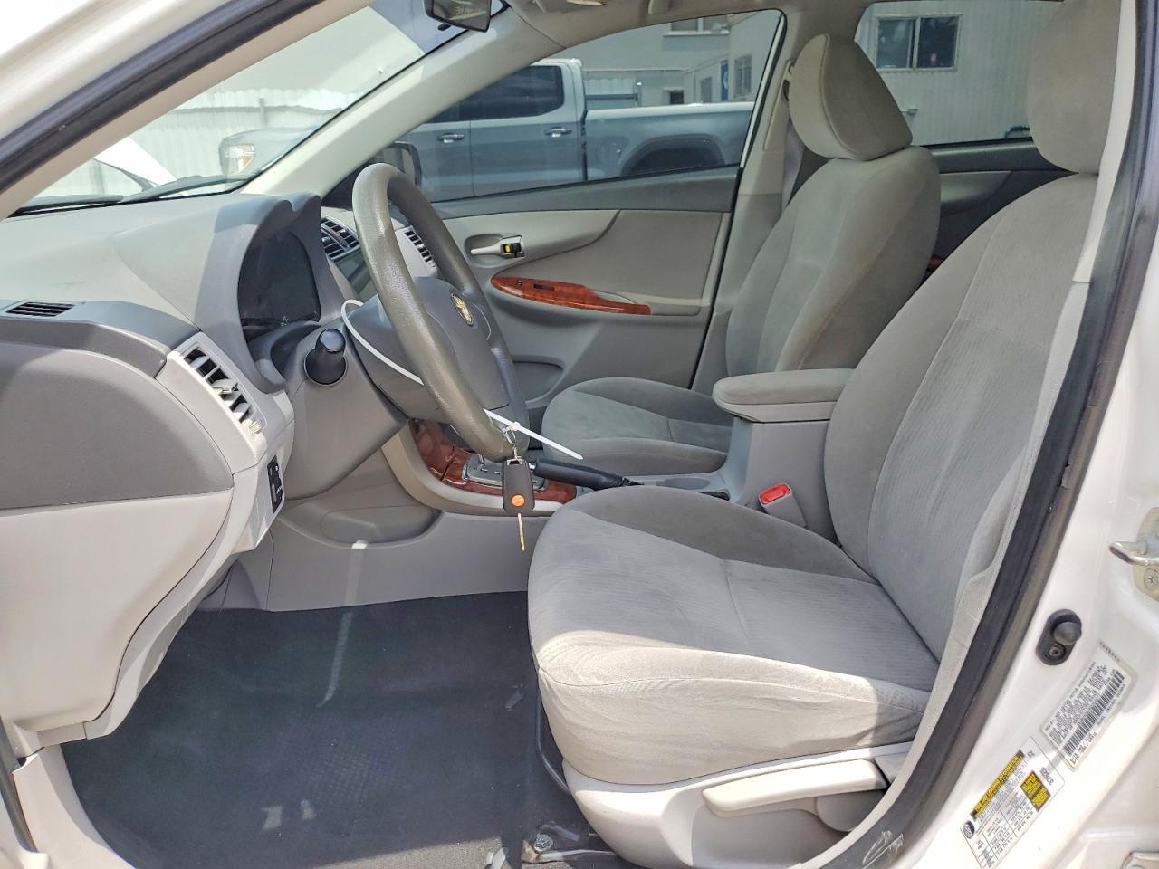 2009 Toyota Corolla Xle - Image 7