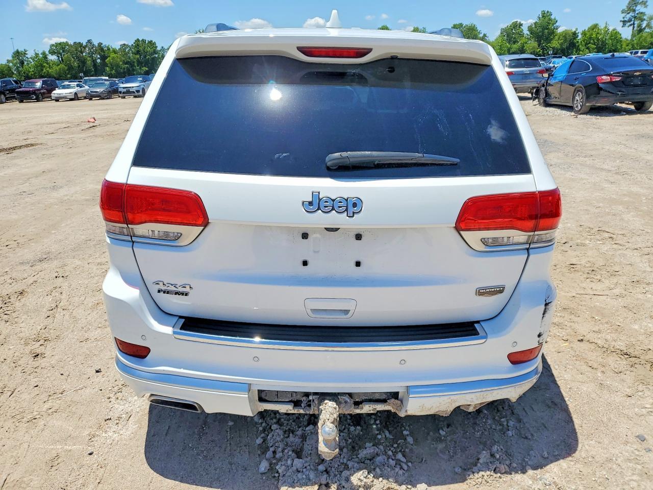 2019 Jeep Grand Cherokee Summit - Image 6