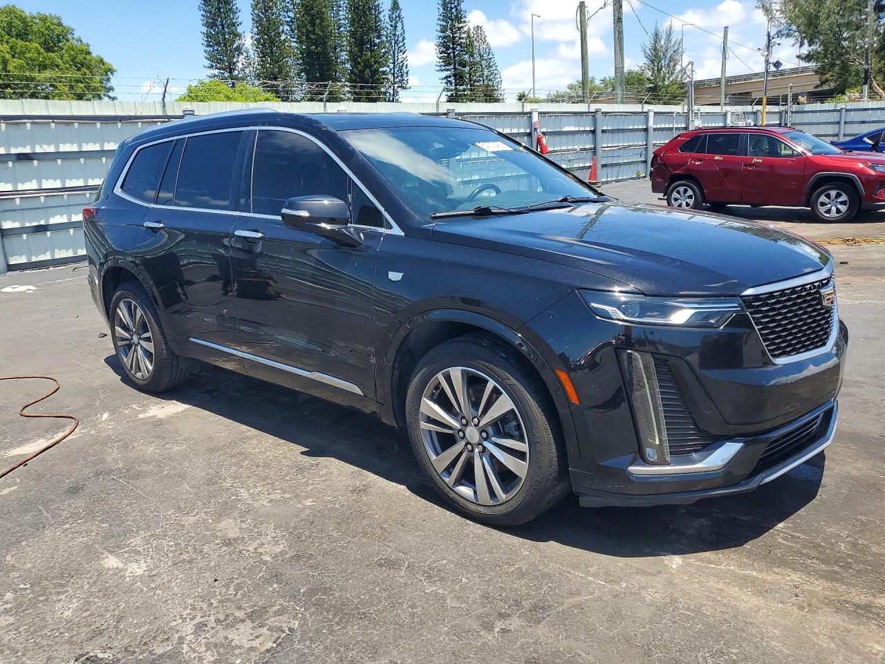 2021 Cadillac Xt6 Premium Luxury - Image 4