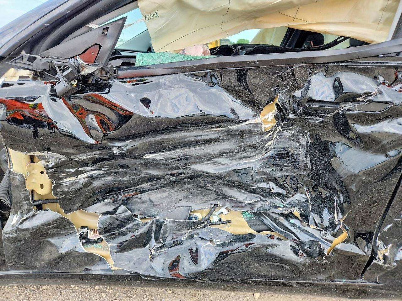 2024 Tesla Model 3 - Image 7
