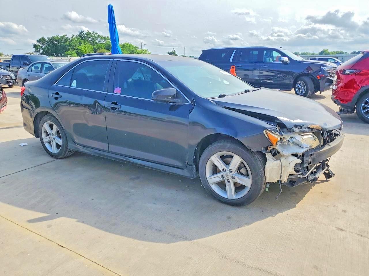 2012 Toyota Camry Se - Фото 4