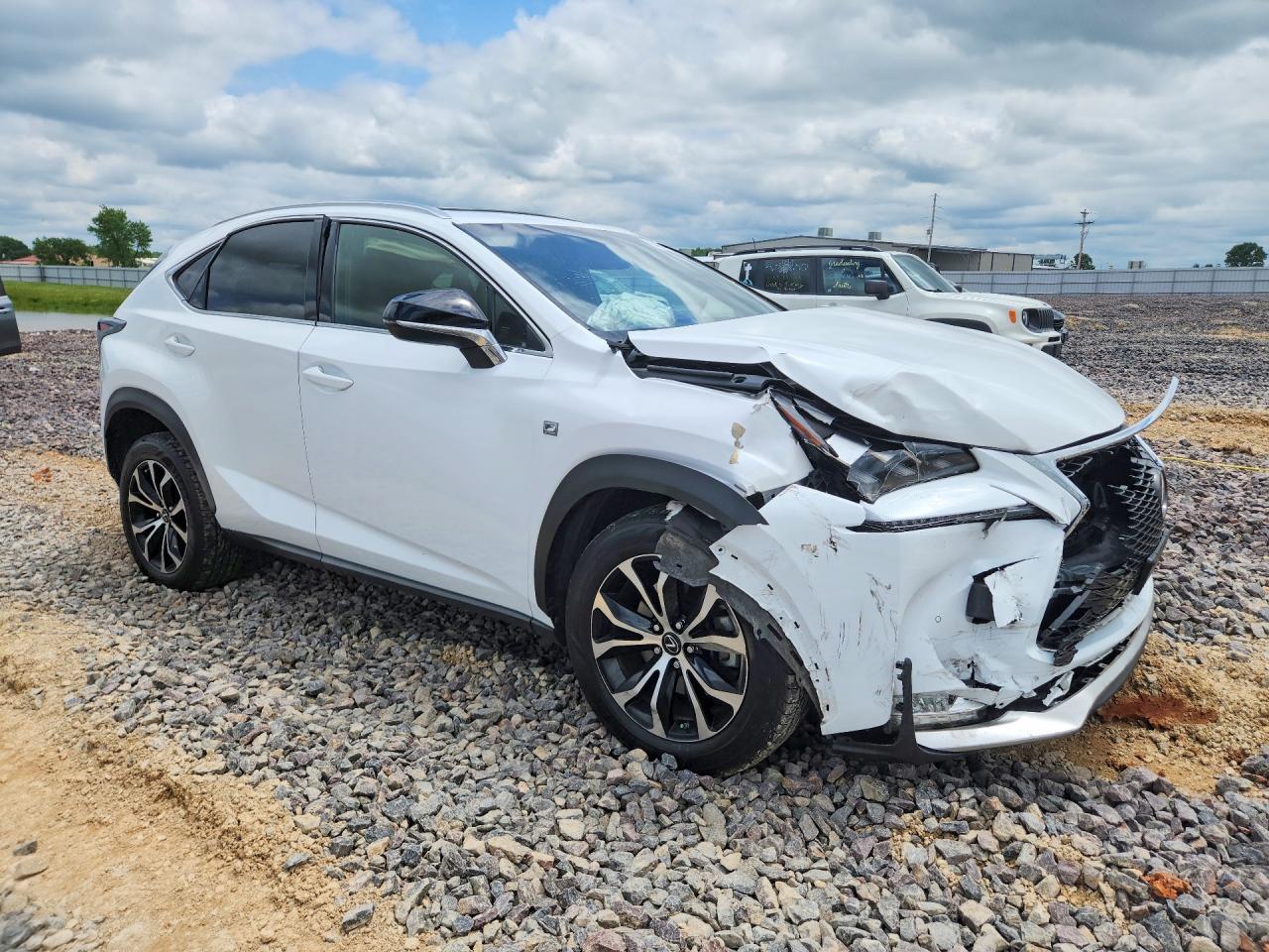 2016 Lexus Nx 200T F Sport - Image 4
