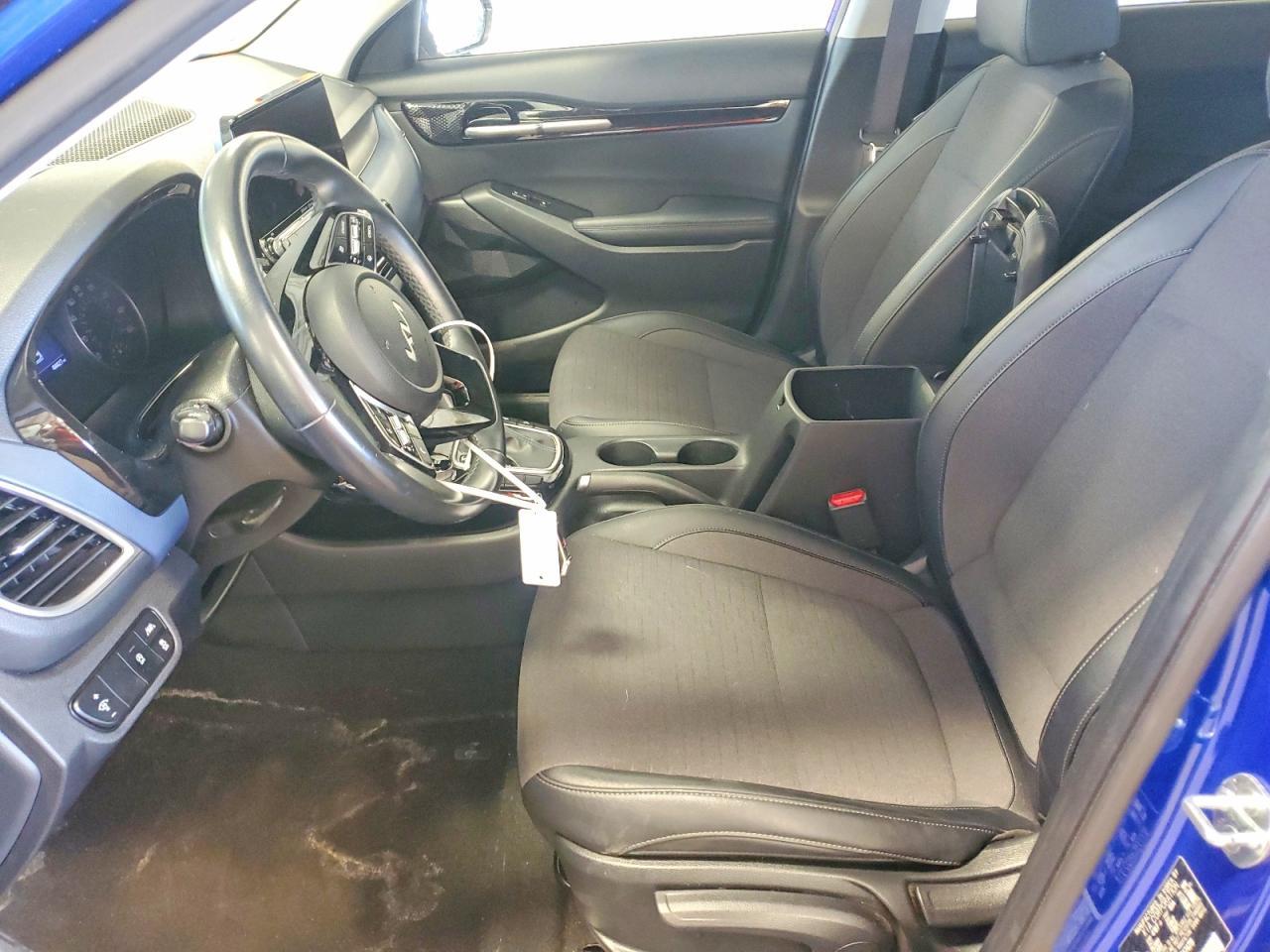 2023 Kia Seltos S - Фото 7