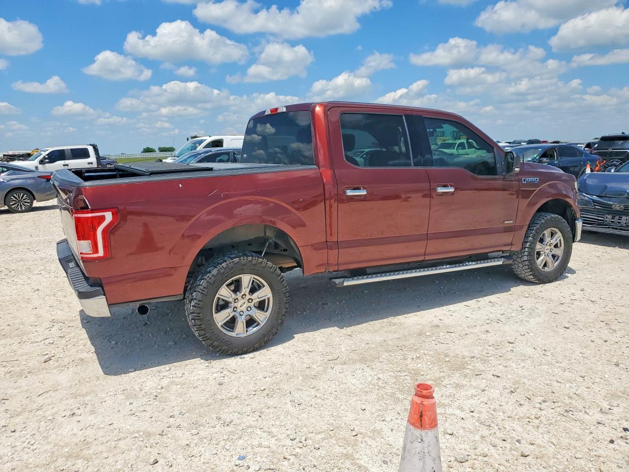 2015 Ford F150 Supercrew - Фото 3