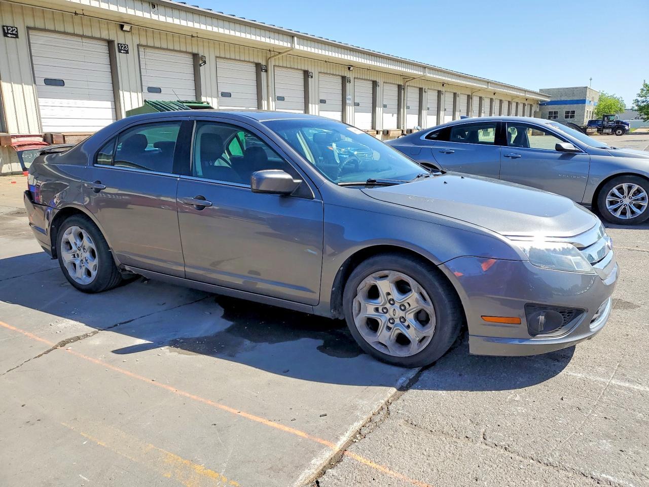 2011 Ford Fusion Se - Image 4