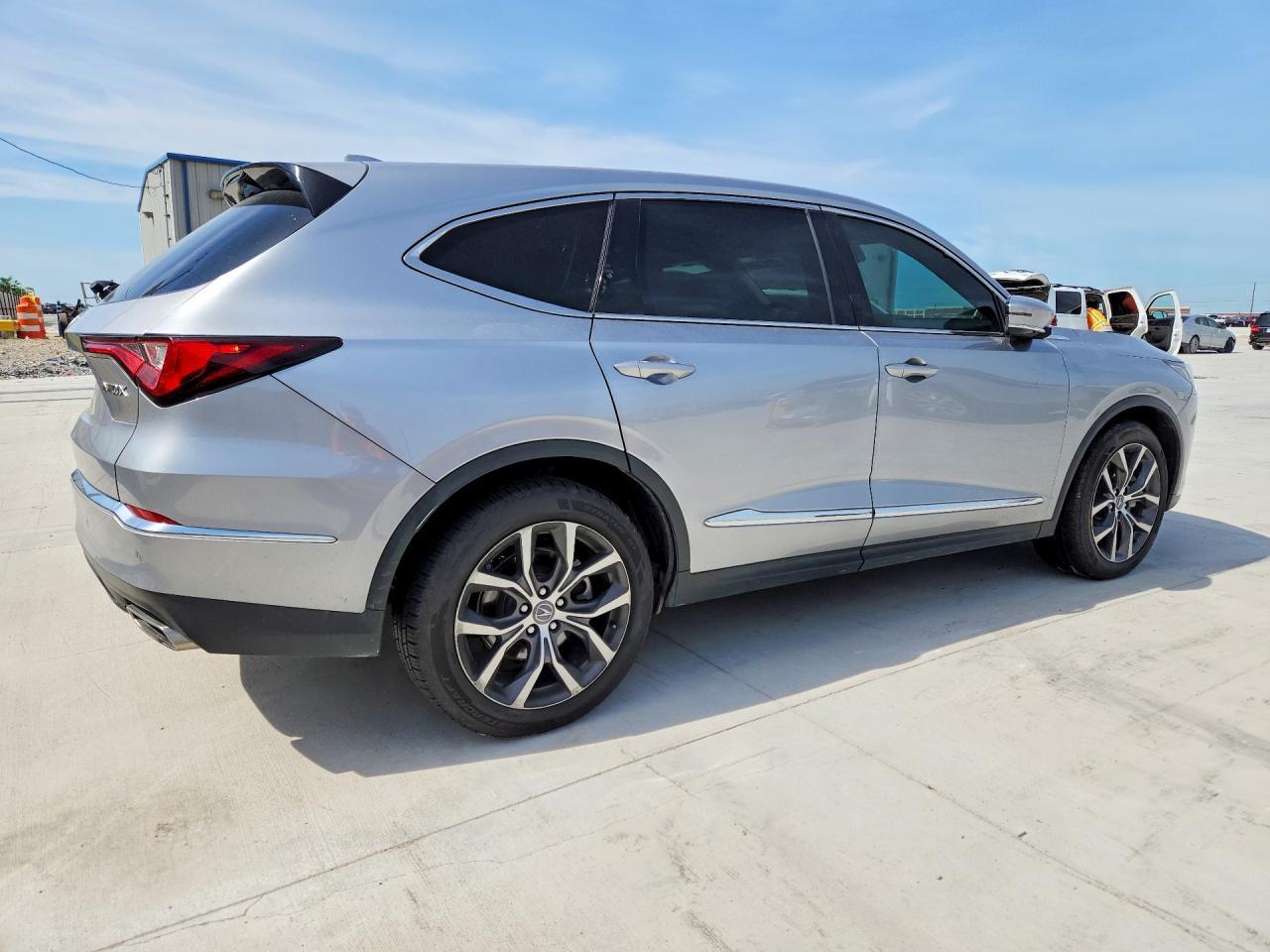 2022 Acura Mdx Technology - Image 3
