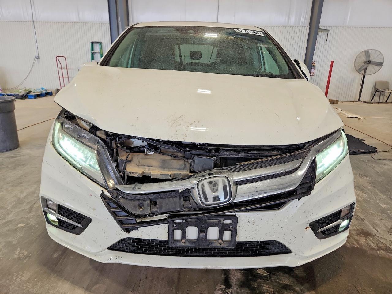 2018 Honda Odyssey Elite - Фото 5