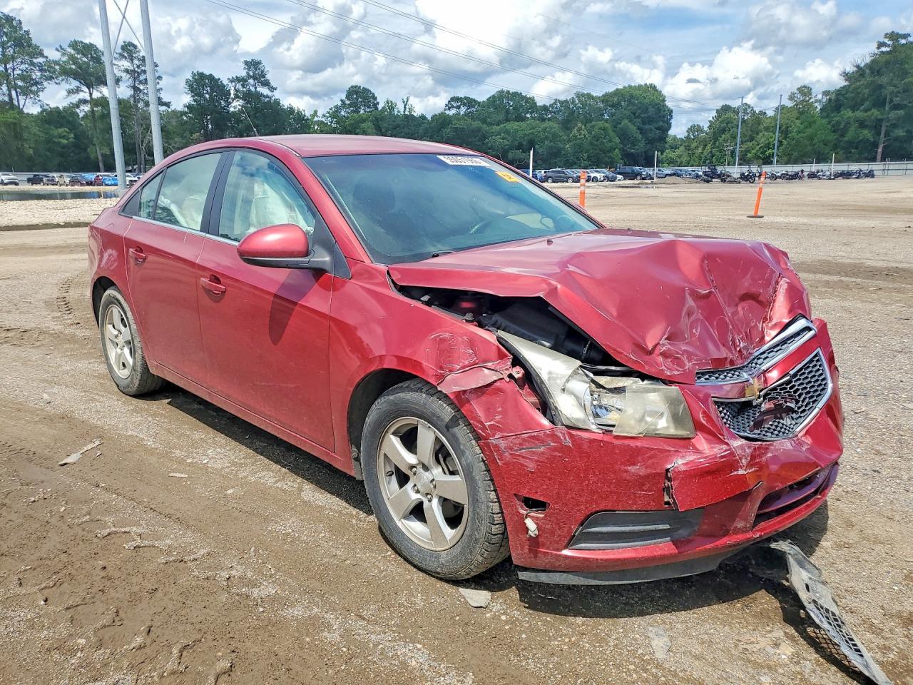 2011 Chevrolet Cruze Lt - Image 4