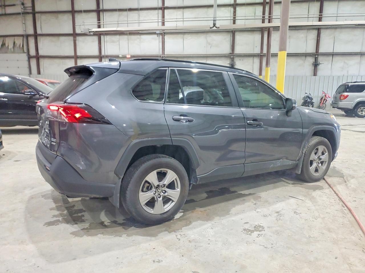 2025 Toyota Rav4 Xle - Фото 3