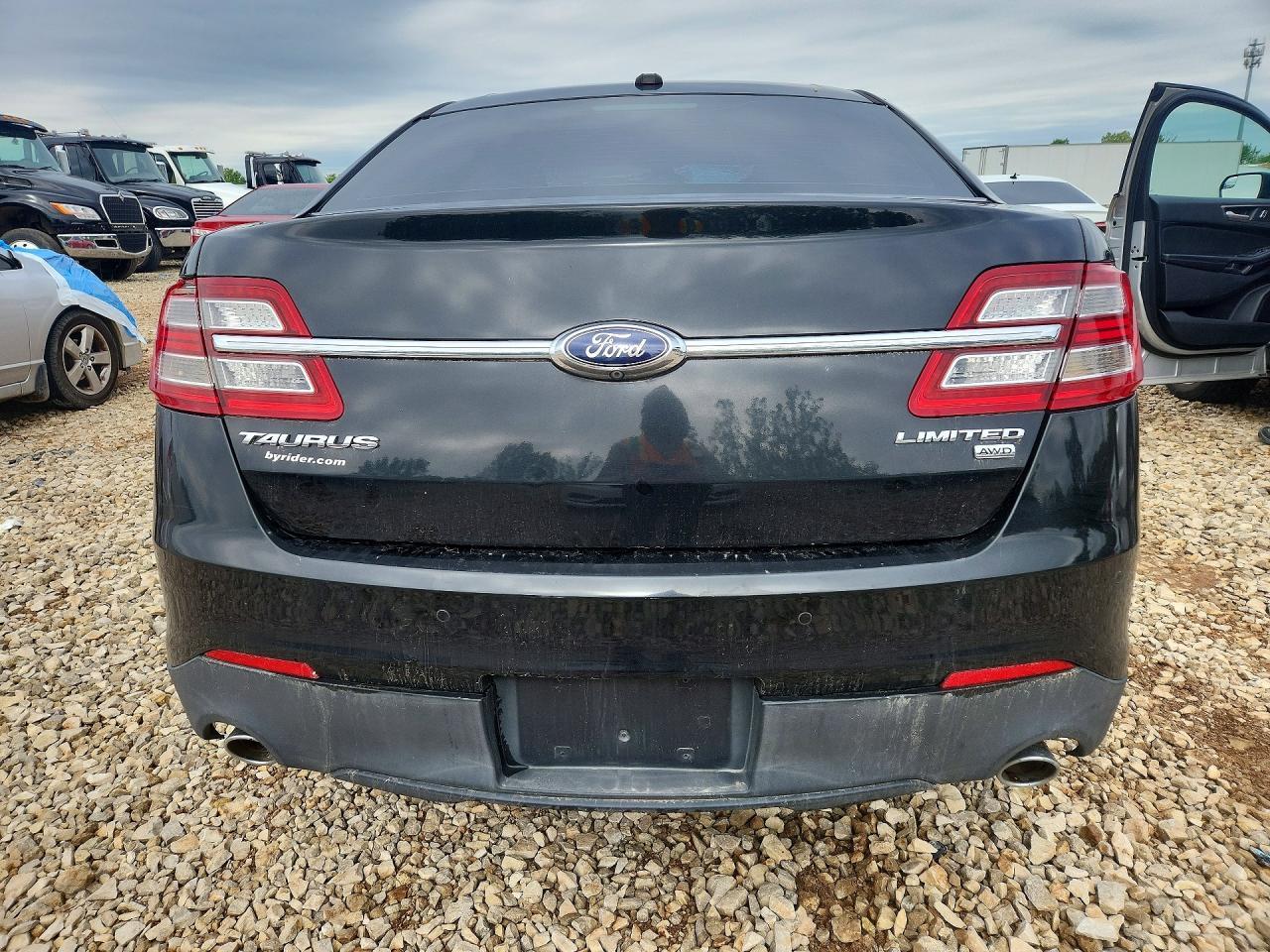 2013 Ford Taurus Limited - Фото 6