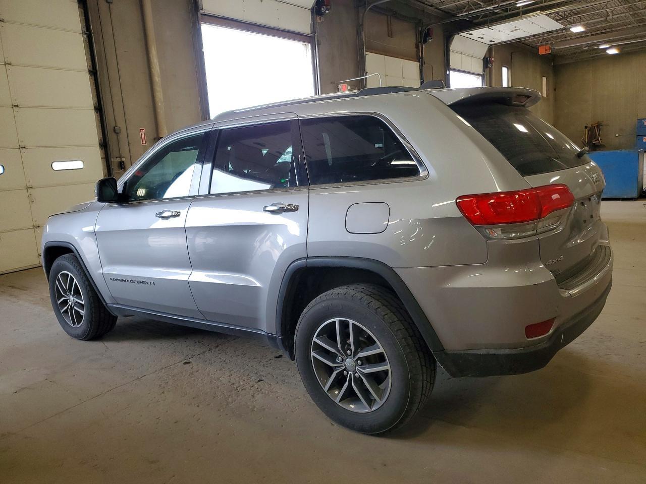 2017 Jeep Grand Cherokee Limited - Фото 2
