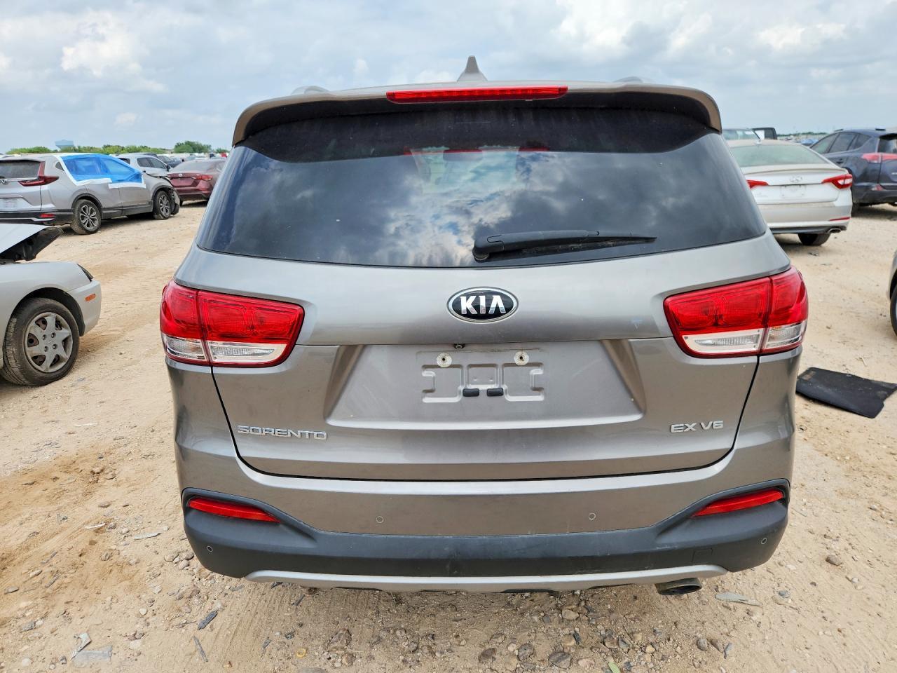 2017 Kia Sorento Ex - Фото 6