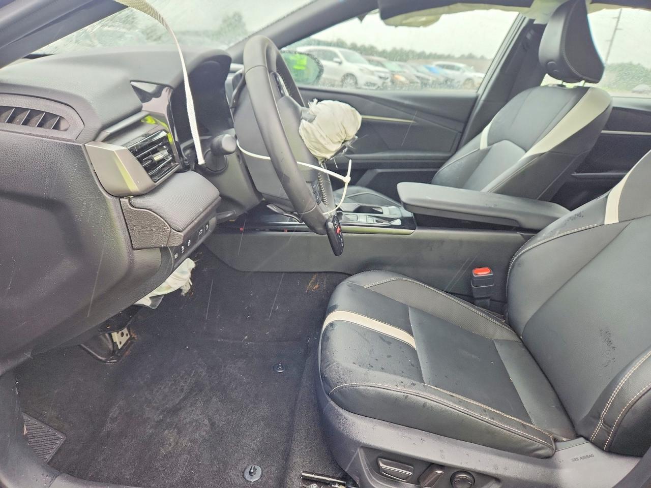 2026 Toyota Camry Se - Image 7
