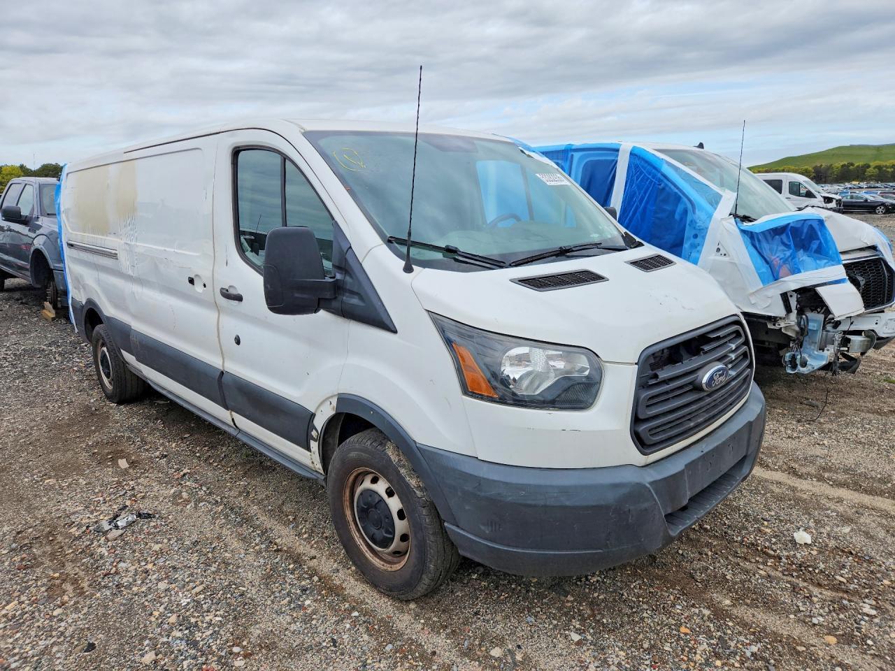 2015 Ford Transit T-250 - Фото 4