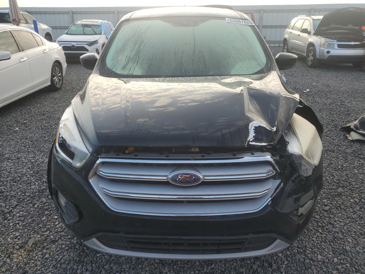 2019 Ford Escape Se - Фото 5