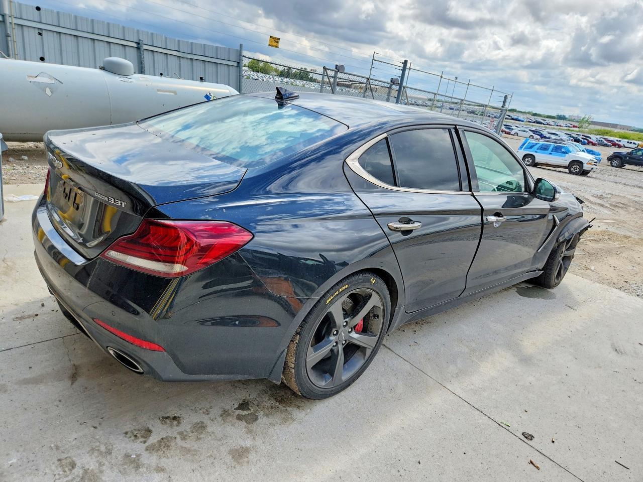 2019 Genesis G70 3.3T Advanced - Фото 3