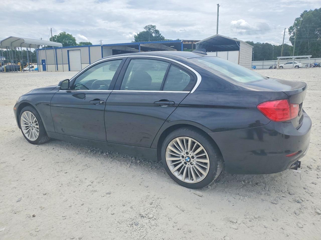 2012 BMW 328 I - Image 2