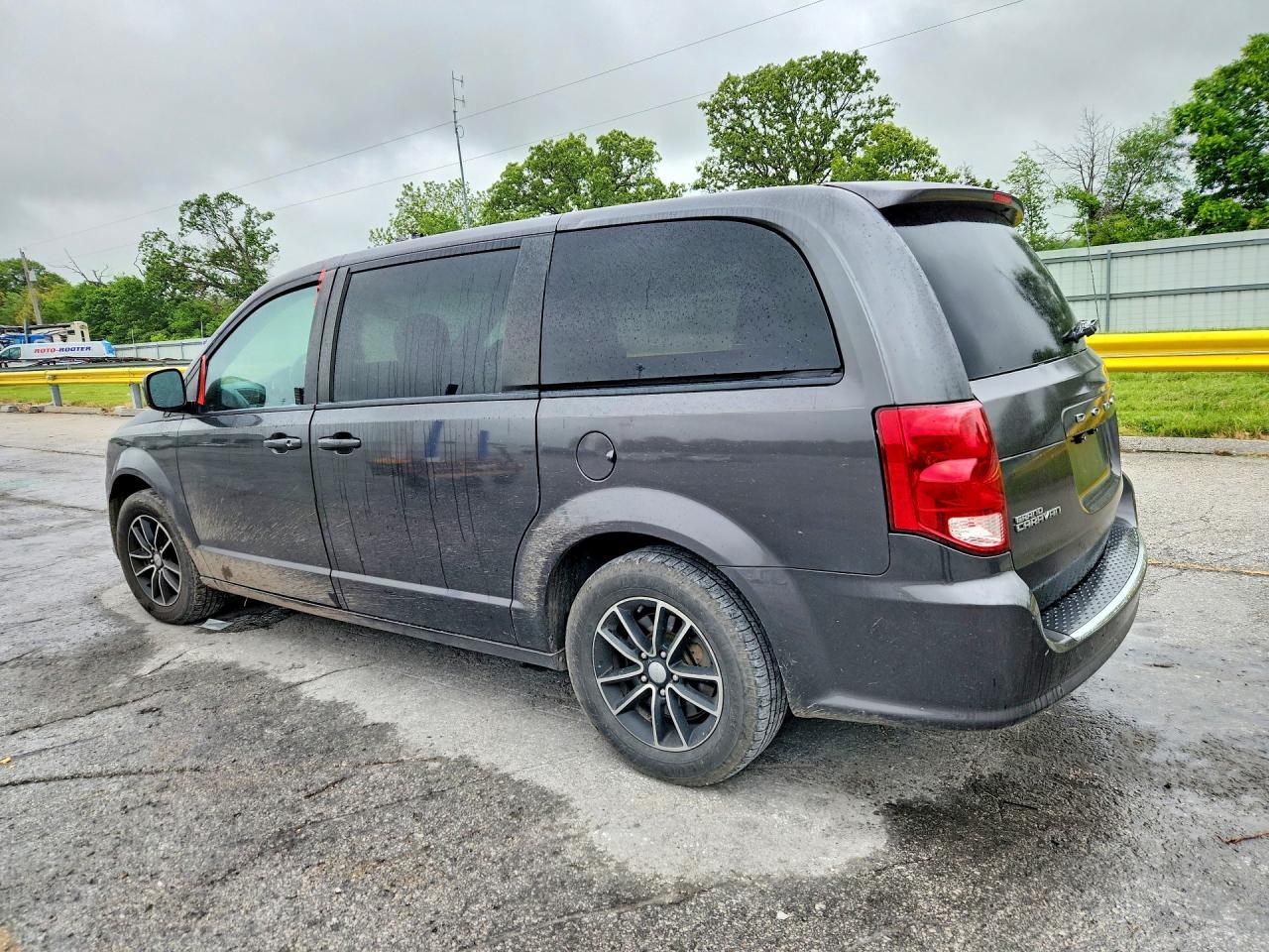 2019 Dodge Grand Caravan Gt - Фото 2