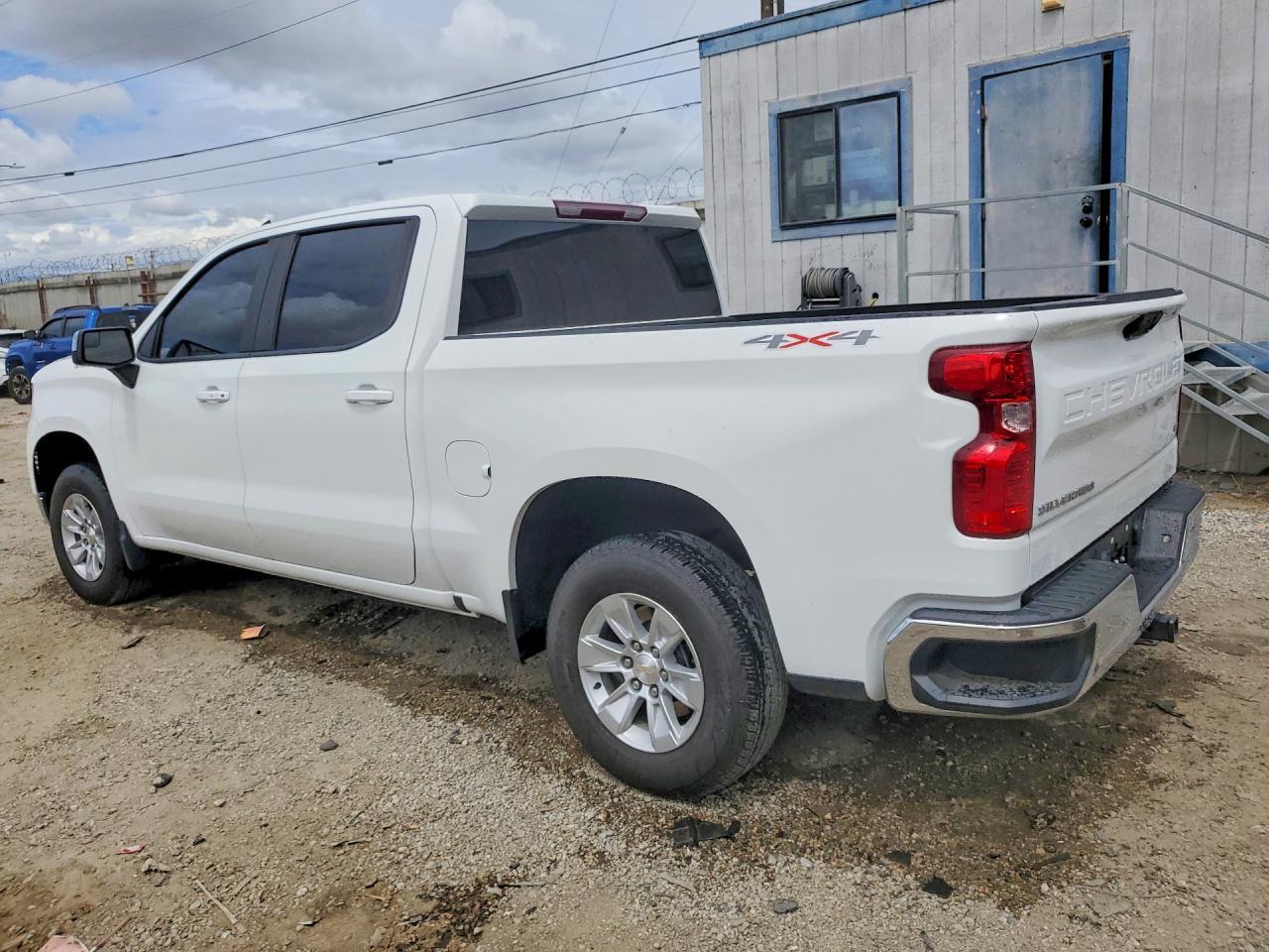 2024 Chevrolet Silverado K1500 Lt - Фото 2