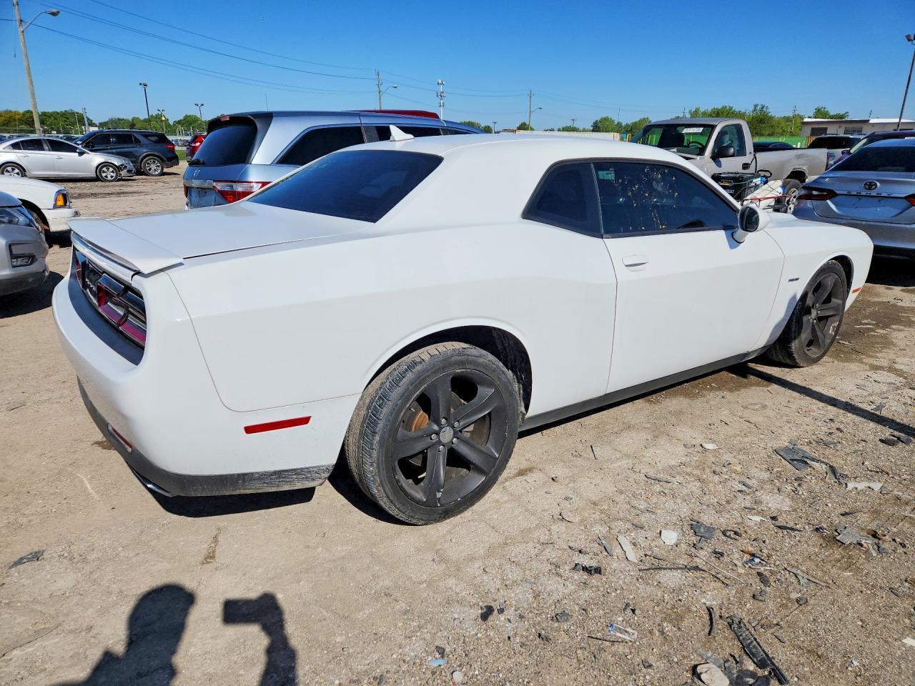 2015 Dodge Challenger Sxt - Фото 3