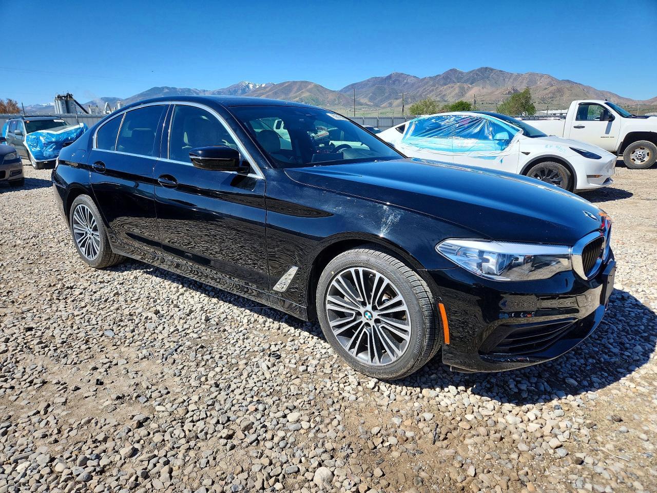 2020 BMW 530 I - Image 4