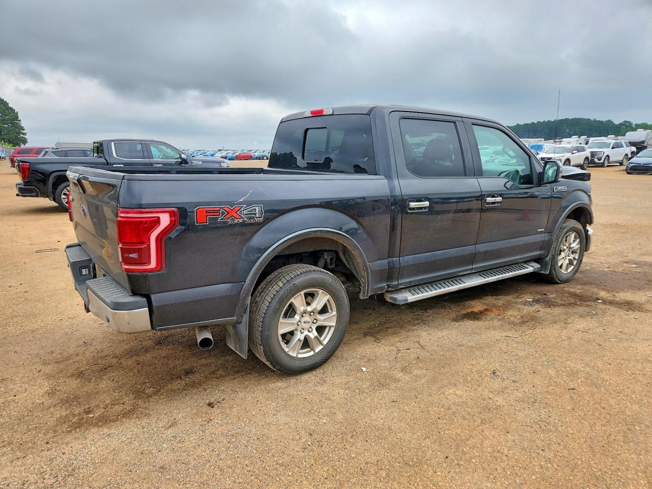 2015 Ford F150 Supercrew - Image 3