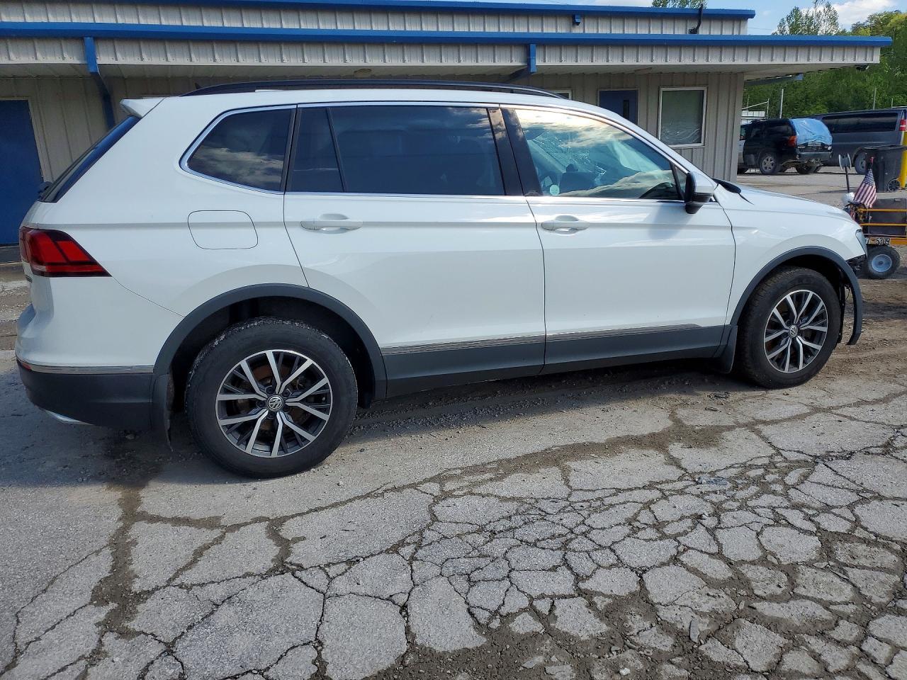 2020 Volkswagen Tiguan Se - Фото 3