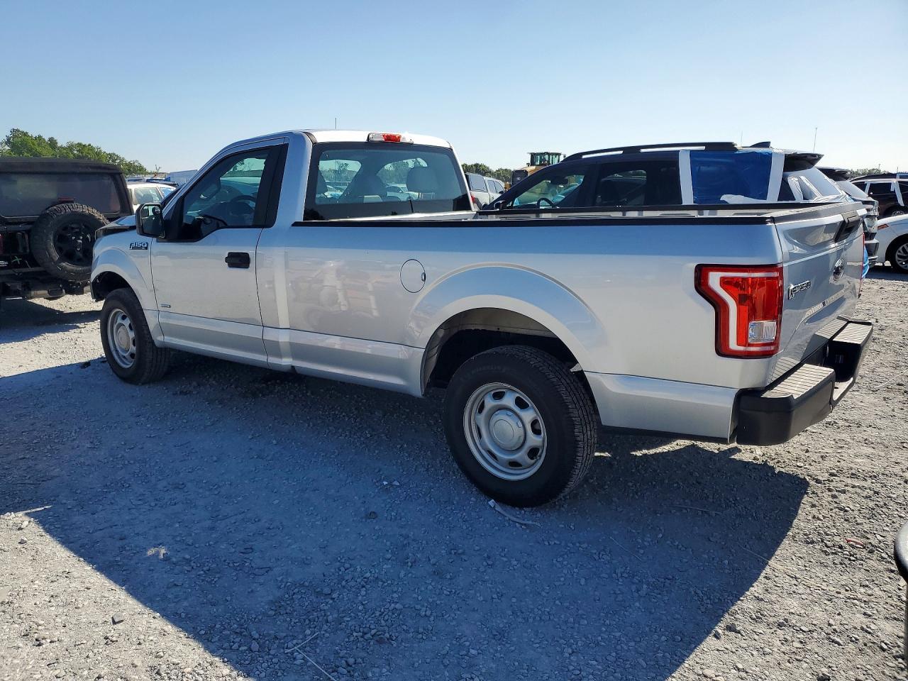 2015 Ford F150 - Фото 2