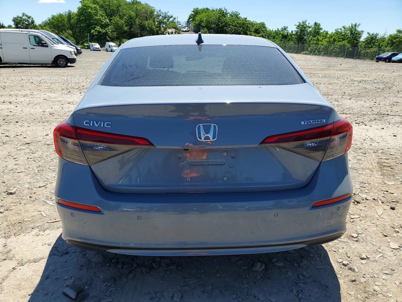 2023 Honda Civic Touring - Image 6