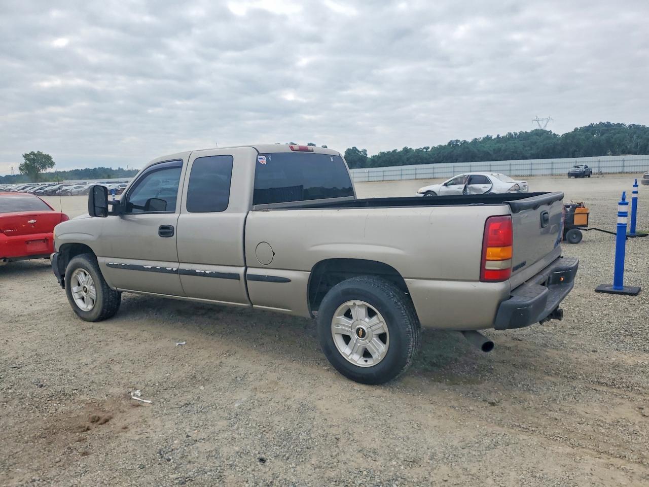 1999 GMC New Sierra K1500 - Фото 2