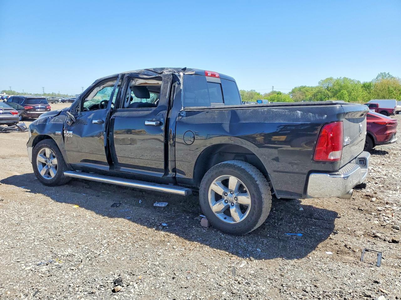 2018 Ram 1500 Slt - Image 2