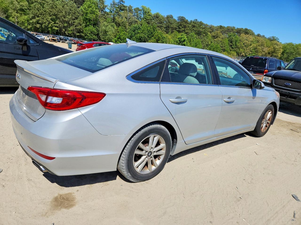 2015 Hyundai Sonata Se - Фото 3