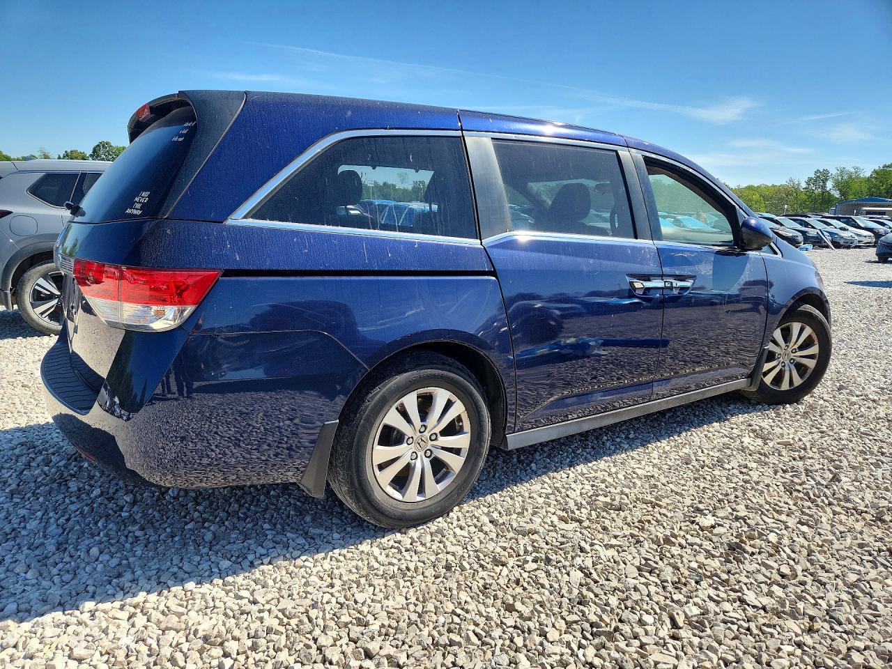 2015 Honda Odyssey Ex - Image 3