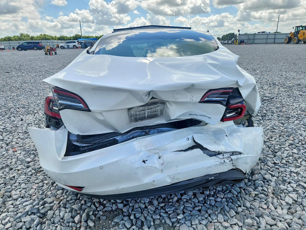 2022 Tesla Model 3 - Image 6