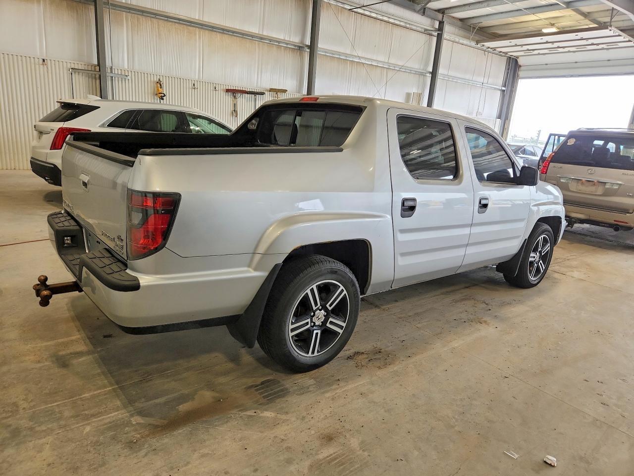2014 Honda Ridgeline Sport - Image 3