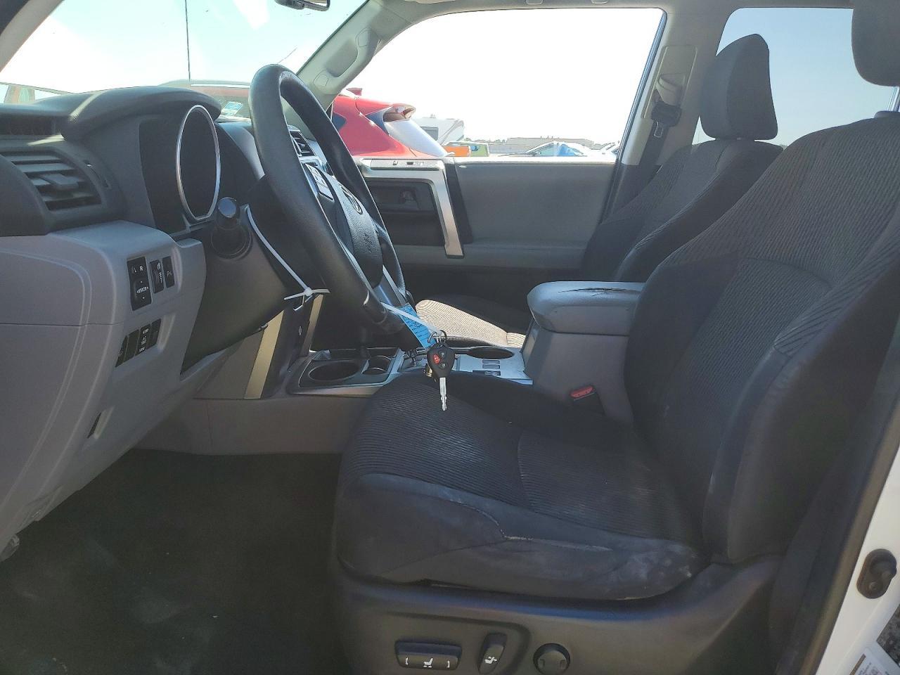 2012 Toyota 4Runner Sr5 - Image 7