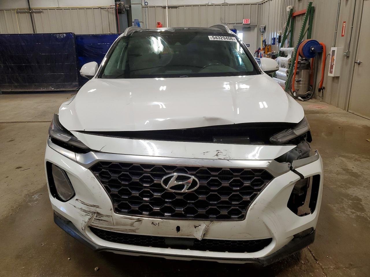 2019 Hyundai Santa Fe Limited 2.0T - Image 5