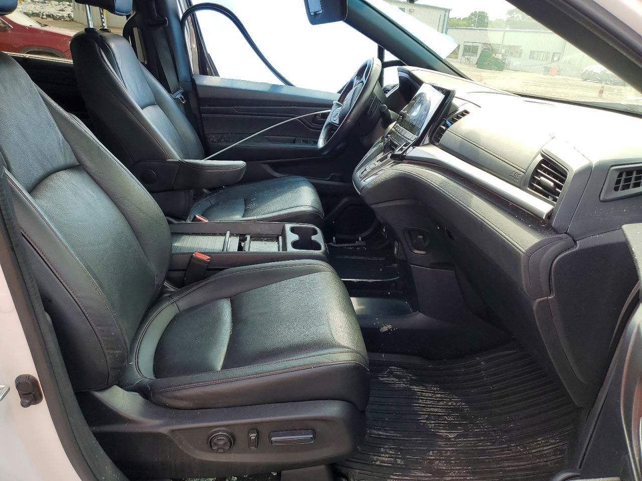 2024 Honda Odyssey Sport - Фото 7