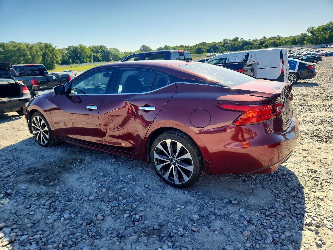 2016 Nissan Maxima - Image 2