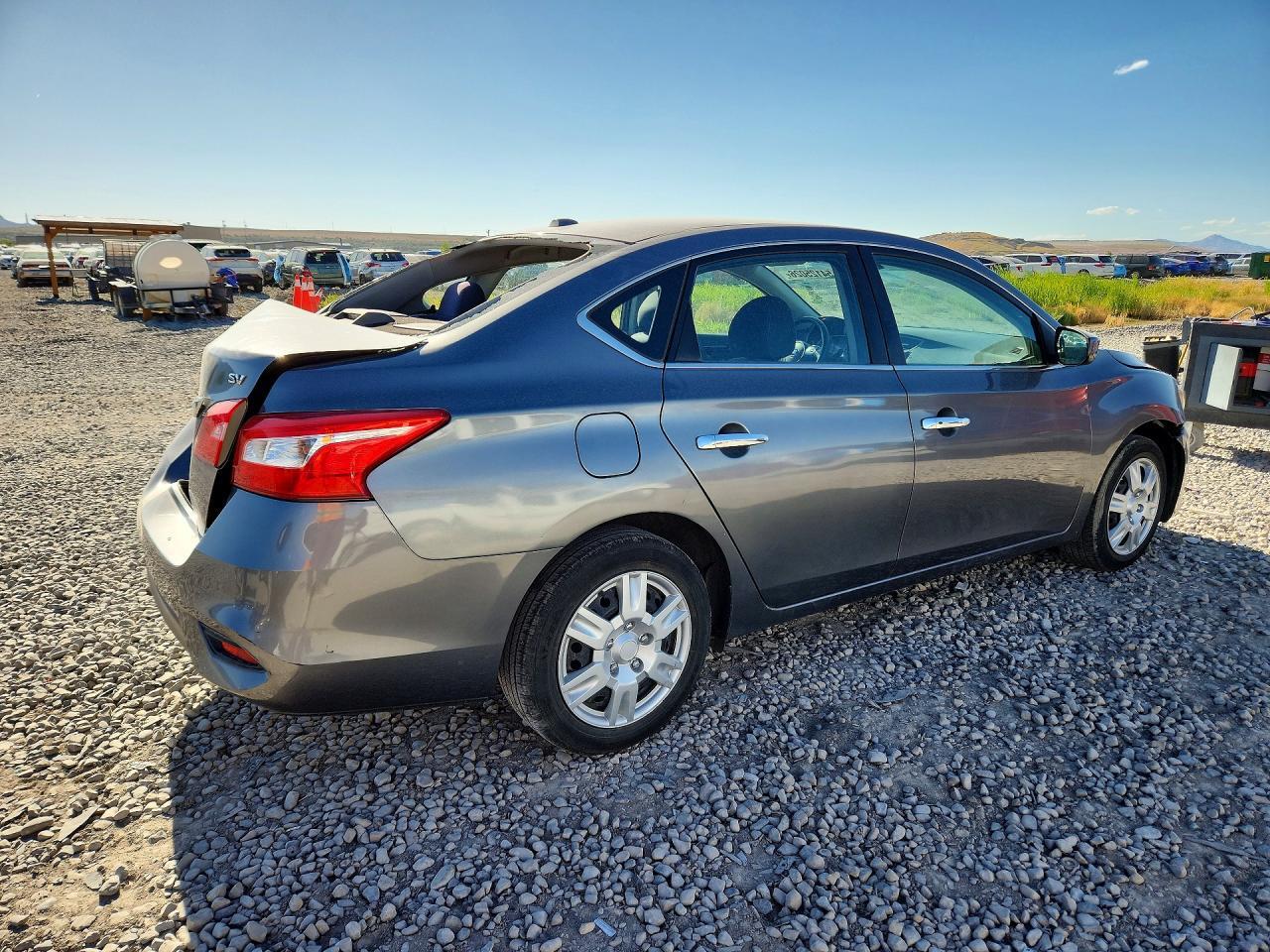2017 Nissan Sentra Sv - Фото 3