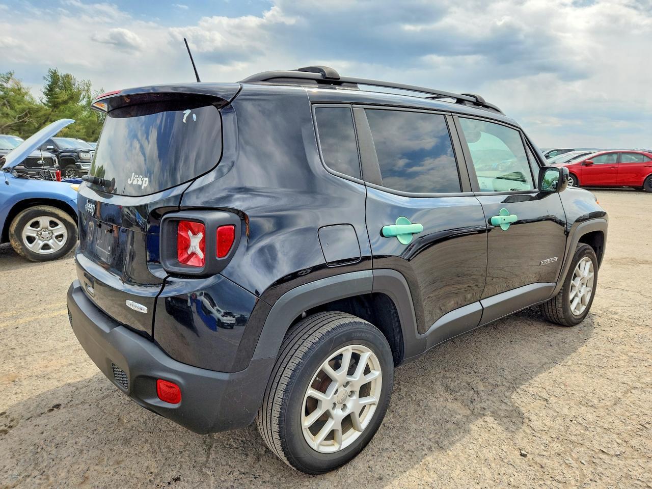 2019 Jeep Renegade Latitude - Фото 3