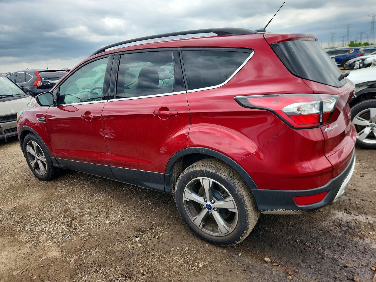 2017 Ford Escape Se - Фото 2